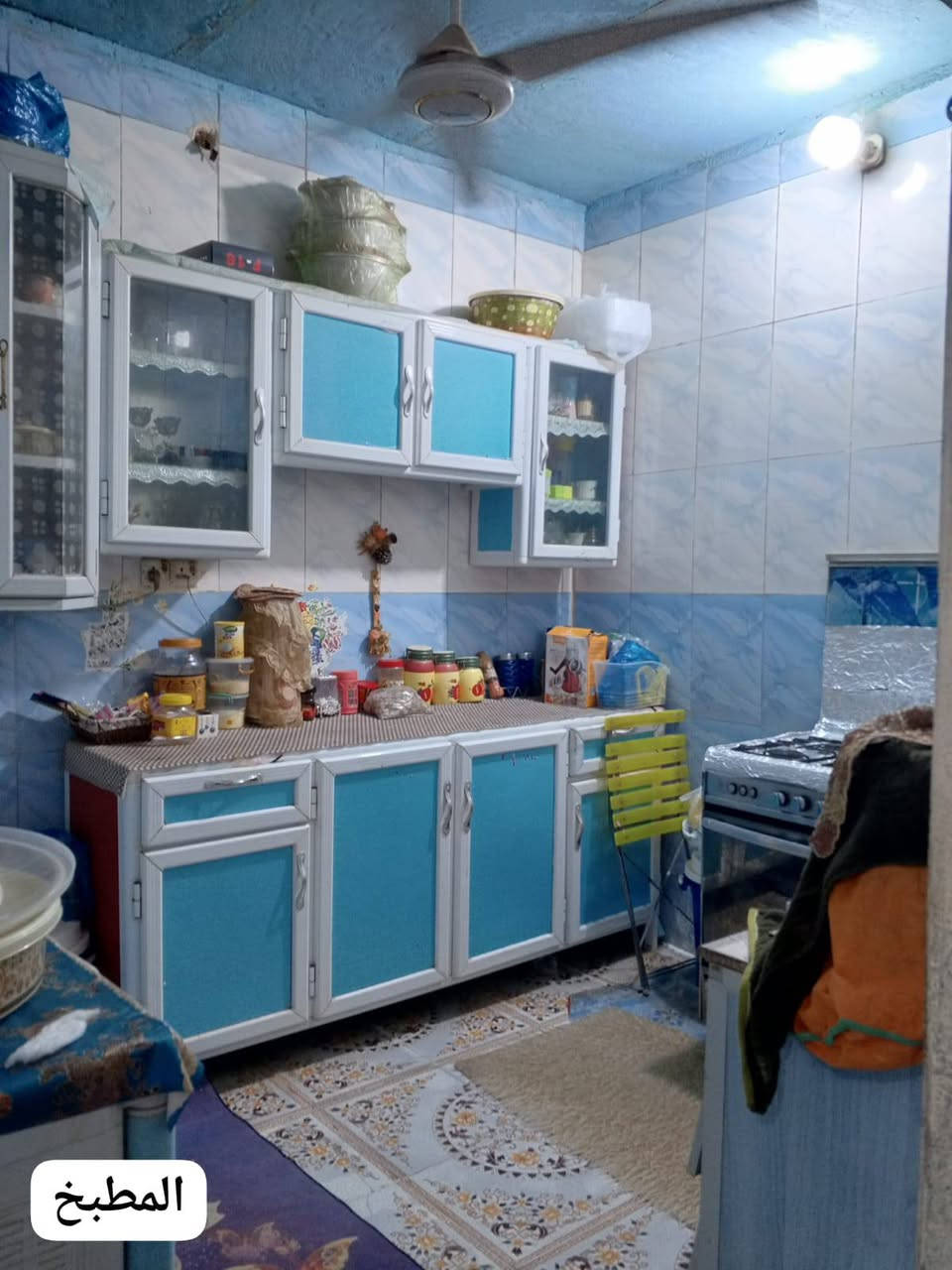 # بيت للبيع بالمهيدية مقابل عمارات الشموخ 
المساحة 100م ✅
ثالث بيت عن الشارع العام فرع امجد للصحيات 
بيت مرتب 
البيت بناء فرمستون 
سعرة جوا البلاش مال محتاج 
بسعر قطعة بالمهيدية 
للتواصل 
***********
***********
