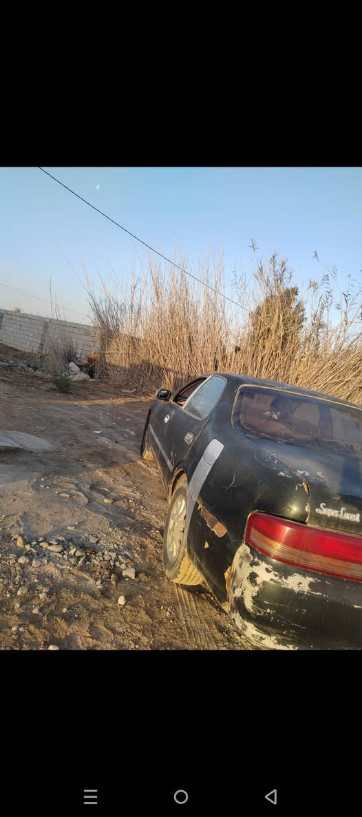 كرسته نفخ مكينه وكير ونجي بلباكيت
حداديه تخم تاير
كهربائات كله شغاله
مكفوله من العيب شرعي وكصه
سياره ترايه حلو دواخله حلوه بيه ضربه 
بجاملغ لخلفي مثل ما  موضح بصوره 
رقم انبار سنويه كارتونيه تحويل شرط
سعر33 وبيه مجال مكاني ذي قار الغراف لاستفسار اكثر ***********
