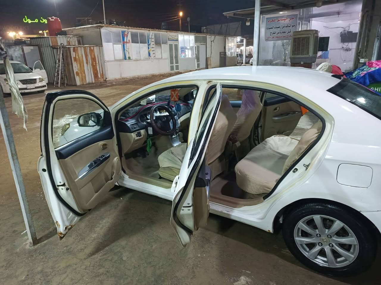 كريت ويل فلوكس موديل2013 محرك بلادي حديث كير اوتو محرك وكير كفاله حداديه كامله مشروع وطني اباسمي هزه جديده لل 2030 بيها باب الصدر بارد وخياس بسيط بالهلال سياره خير من الله السعر  48وبيها مجال مكاني بابلل
 ***********
