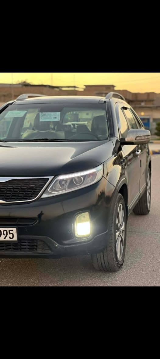 سلام عليكم سورنتو للبيع موديل ٢٠١٣ مكينه كير جدد مكينه ٢٤٠٠  سيارا كويتيه  فول مواصفات 1 ع1 رقم سليمانيه جديد دولي سنويه جديد سيارا بيها ٦ قطع ابيع حزام بنوراما قمارتها سعرها ١٢٠ وبيها مجال مكان واسط العزيزيه رقم ***********
