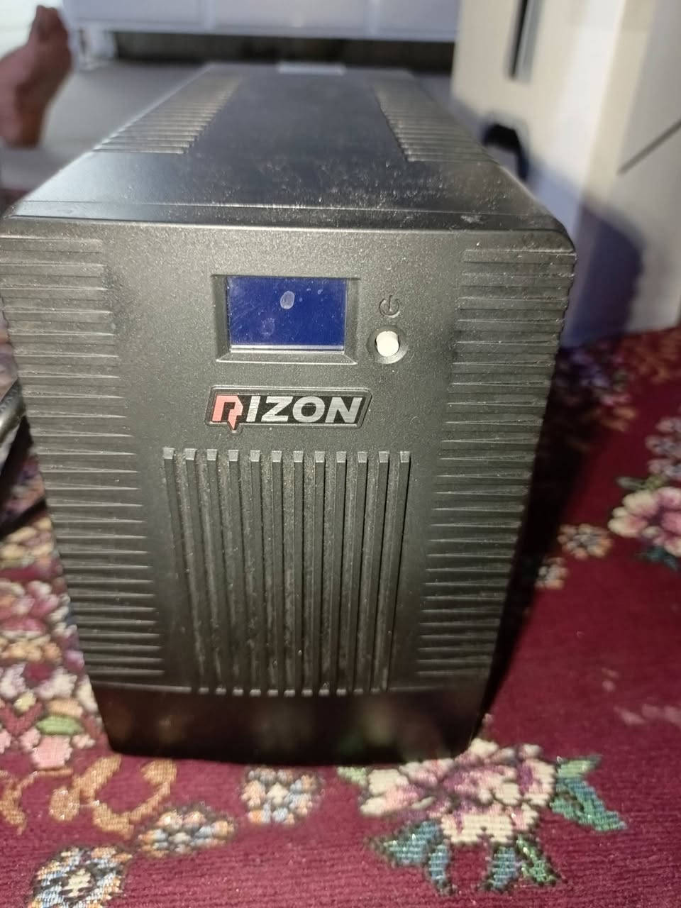 سلام عليكم ps5 سلم للبيع .
وياه يدات 2 اصليات.. 
و يوبي اس من شركه RIZON سعرها 100 الف 
الكارتونه مال البلي واليوبي اس موجودات 
البلي مستخدم فقط شهر وعفته نضيف ماابي شي 
وياه ملحقاته كامله جهاز تجيبله العاب وتلعب وياه سماعات محيطيه هديه 
مكاني بغداد مدينة الصدر قطاع 57 
***********
