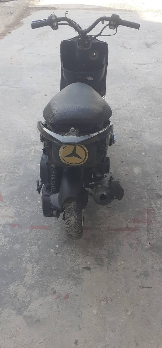 سلام وعليكم دراجه ماكس عدله سلف هندر كهرباته كله شغاله مكينه ناعمه شلع معدل دراجه بيه عقل رياضي اورقها كامله مكاني غزاليه سعر ٣٠٠شراي ***********
