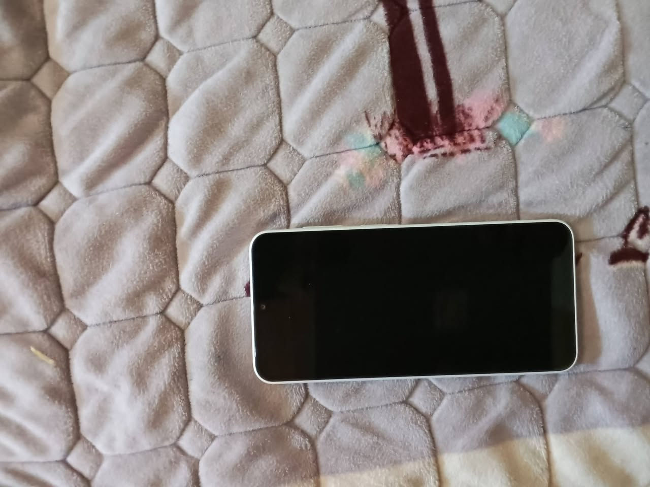 سامسونك كلكسي A26 
سعره 240 ويي مجال 
يوجد توصيل


**إذا كنت صاحب هذا الإعلان وتريد حذفه لأي سبب، رجاءا أرسل رسالة إلى الدعم الفني**