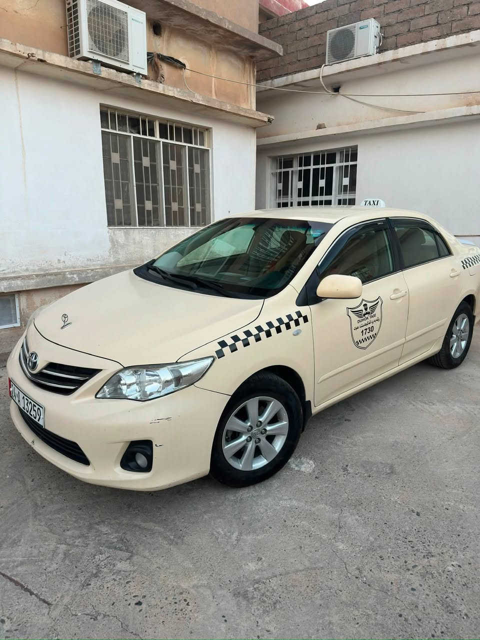 تكسي كورولا بيكاجو موديل 2014 شركة جيهان بدون دعن بدون تبديل سيارة وضع شريكة بشةرت كير محرك بشةرت سيارة بتني ٢٧٠ هزار كيلومتر يا چو گةلةك باقژة و حةقيقية 
كيج و دشبول شةريكةية بي تبديل بشةرتة 
سعر ١٩٨$ لة دهوكية 
***********
***********
