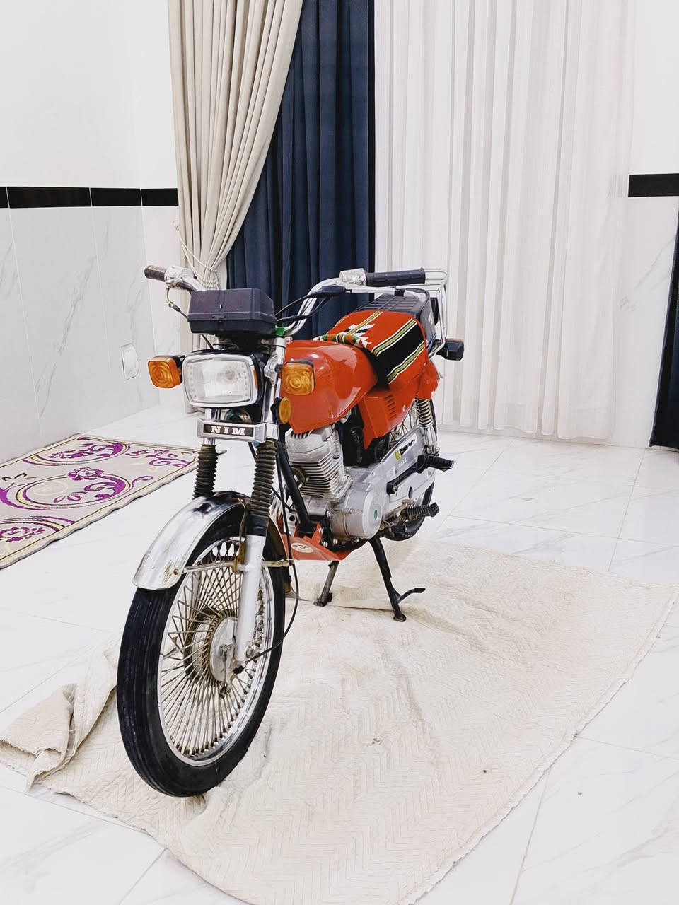 السلام عليكم 
دراجه نامه امتياز 
موديل 19 تعمير 23 
دراجه نضافه خير من الله 
دراجه اصوليه السعر 700 
مكات كوت وافدين
وبيه مجال رقم الهاتف *********** خاص
