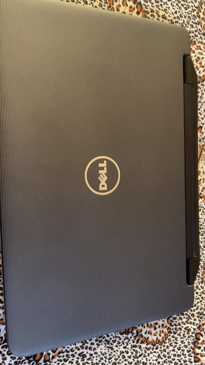 مساء الخير لابتوب Dell نظيف جدا بطاريه جديده وتفاصيله بالصور السعر120الف بغداد .


**إذا كنت صاحب هذا الإعلان وتريد حذفه لأي سبب، رجاءا أرسل رسالة إلى الدعم الفني**