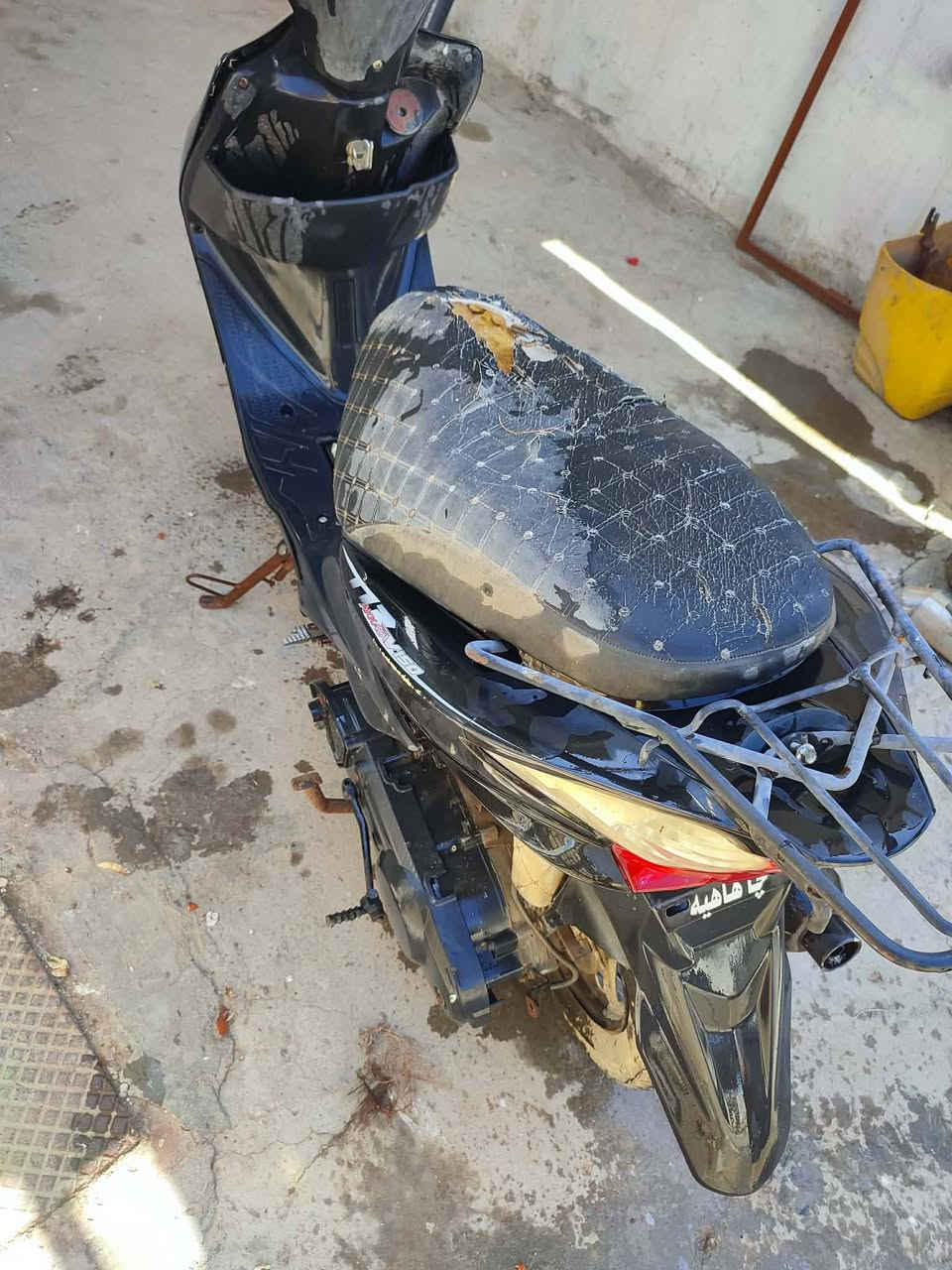 السلام عليكم أدرس ماليزي متروكه صارله فتره طويله ما ملعوب ب مكينته ولا بل كهربائيات سعره 100 الف 
كوم حديد


**إذا كنت صاحب هذا الإعلان وتريد حذفه لأي سبب، رجاءا أرسل رسالة إلى الدعم الفني**