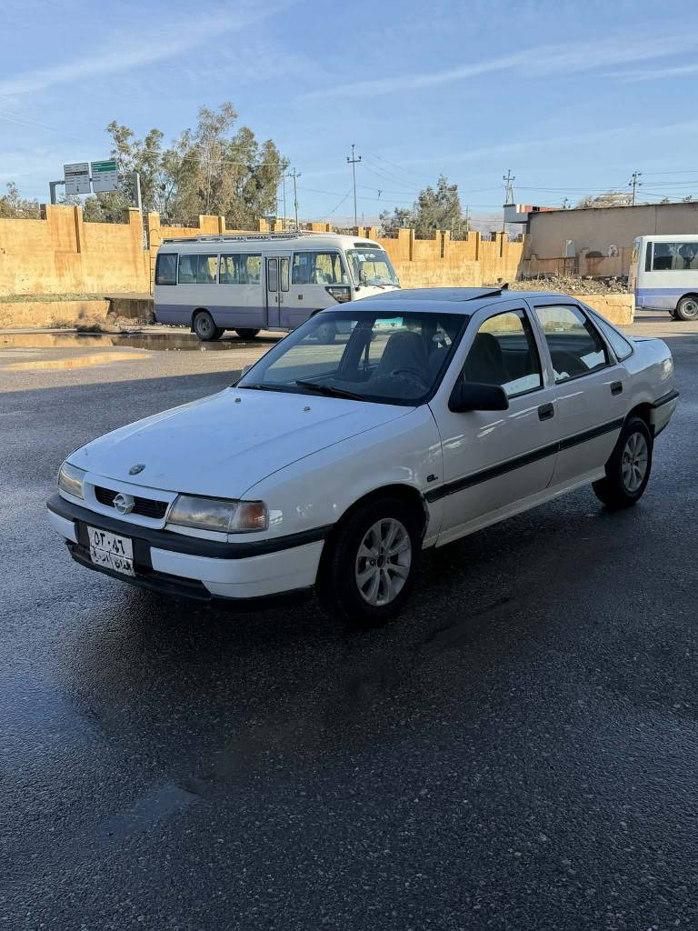 ڤیکتڕا مۆدیل1990سپی سلایت چوار پارچەی سبغ ە گێڕو مە کینە بەشەرت***********
*********** كويسينجاك, أربيل
