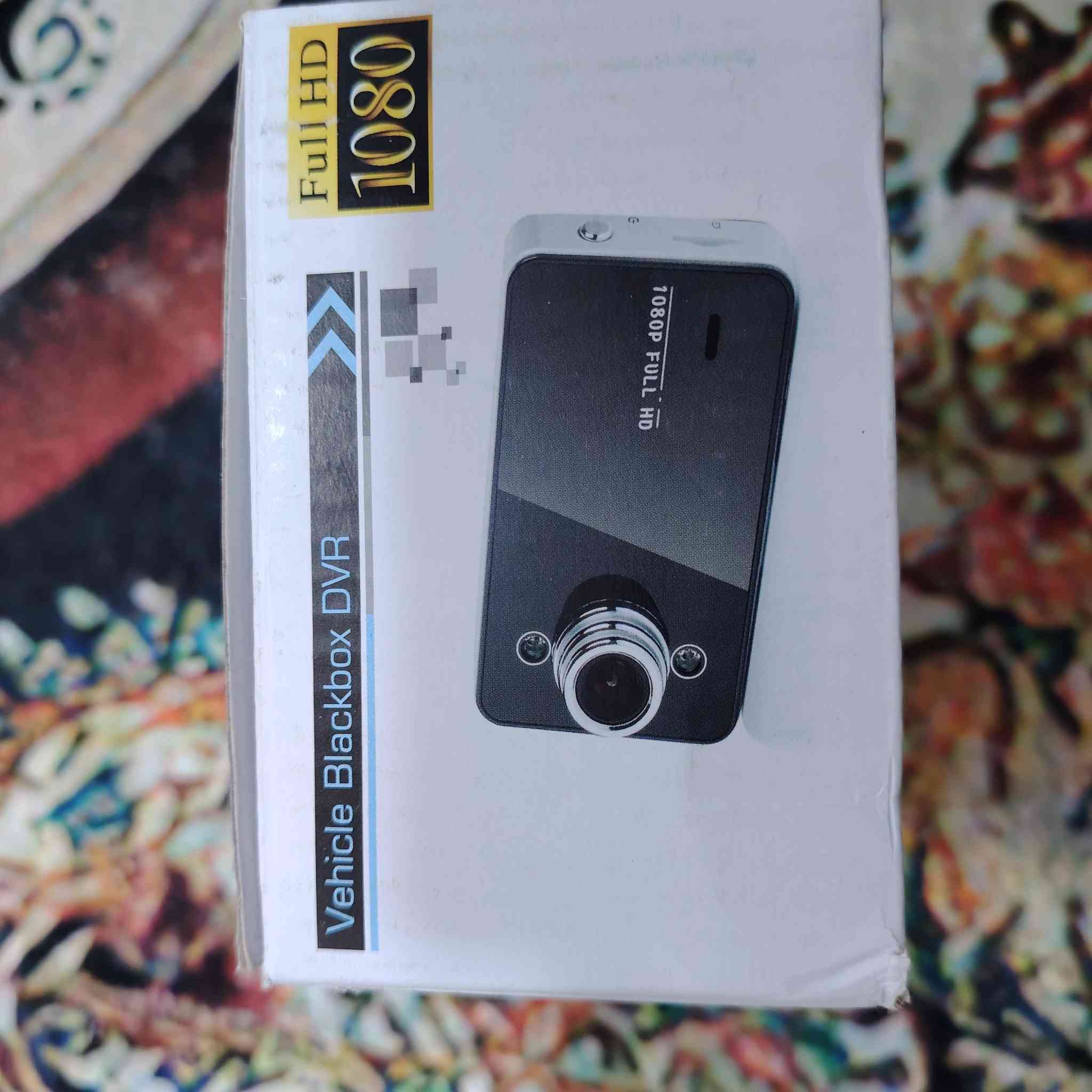 ع اول تم ٢٥ الف 
كاميرا تامين صغيرة تثبت على لوحة العدادات في السيارة وتحتوي على خاصية تسجيل الفيديو دي في ار وبرؤية ليلية وبعداد رسومي وبشاشة 2.4 ال سي دي اتش دي، K6000


**إذا كنت صاحب هذا الإعلان وتريد حذفه لأي سبب، رجاءا أرسل رسالة إلى الدعم الفني**