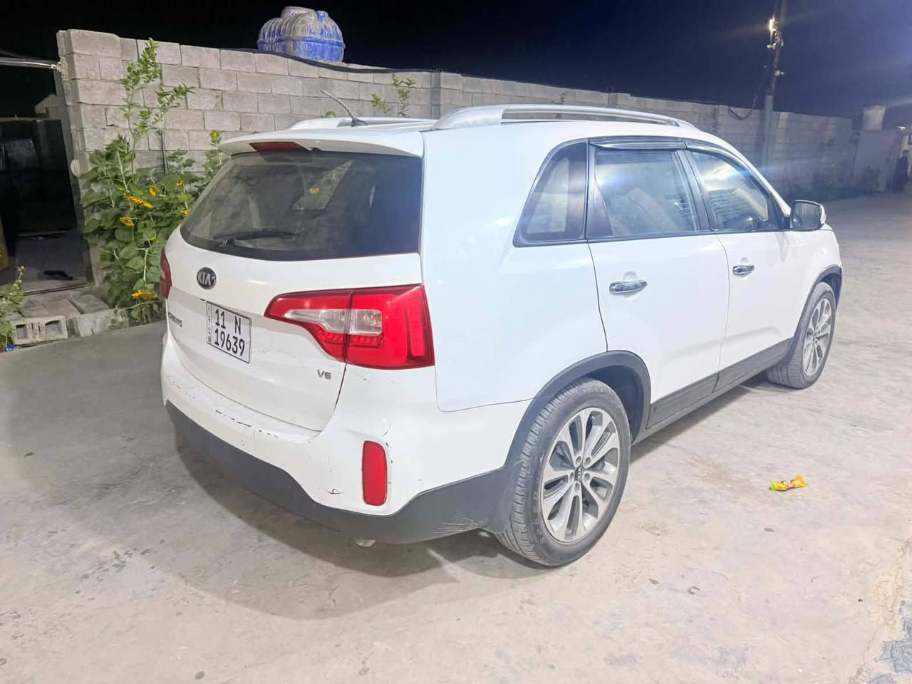بصمه     السلام عليكم سورنتو 2015 للبيع
2 كشنات جلد
 3 بردات خلفيه
4 واحد على واحد
5 رقم بغداد رقم جديد الدولي
6 سلندر
7محرك خير من يم الله
8تبريد اشغال
9 تبريد 3 قطع
10 السعر خاص
11 هذا رقمي اللي يريدها يتصل‏‪***********‬‏
12 سياره حلوه
اي واحد عنده مراوس حسب الانتفاق عادي اراوس
