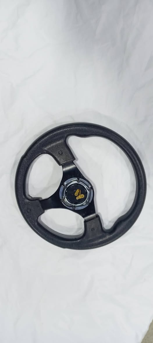 السلام عليكم سبايدر bmw نفس الي بالصوره عالسياره سعره 50$
ودركه momo
السعر 25$
مكاني بغداد حي العامل
***********
