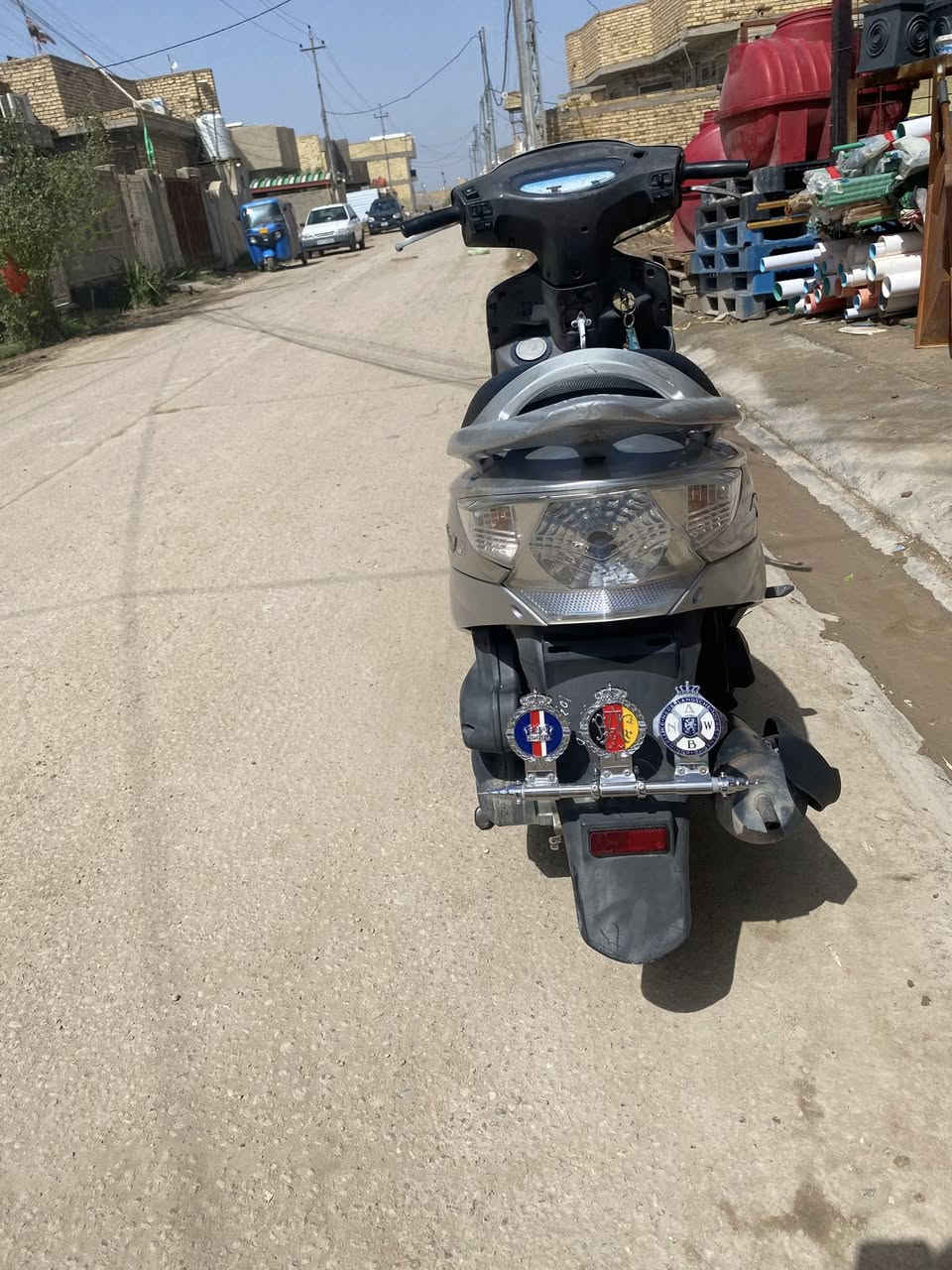 سلام عليكم شباب دراجه كامكو v2فحل مديل  16 كفاله عامه ما عوزه أي نقص مكان الرفاعي السعر ٧٥٠ أو مراوسه 
***********
