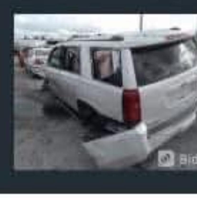 السلام عليكم تاهو 18 برايمر فول الفول 

قاصه كشن منفصل Vip 

شاشه جلد سلايت 

تحكمات تشغيل عن بعد 

كشنات جلد كهربائية بصمة تشغيل وابواب 

كهرباء
دوس كهربائي 
ماشيه قليل 68 الف 

رقم بغداد ثاني يوم تحويل 

مكان بغداد 
*********** 

السعر  305 ورقة
