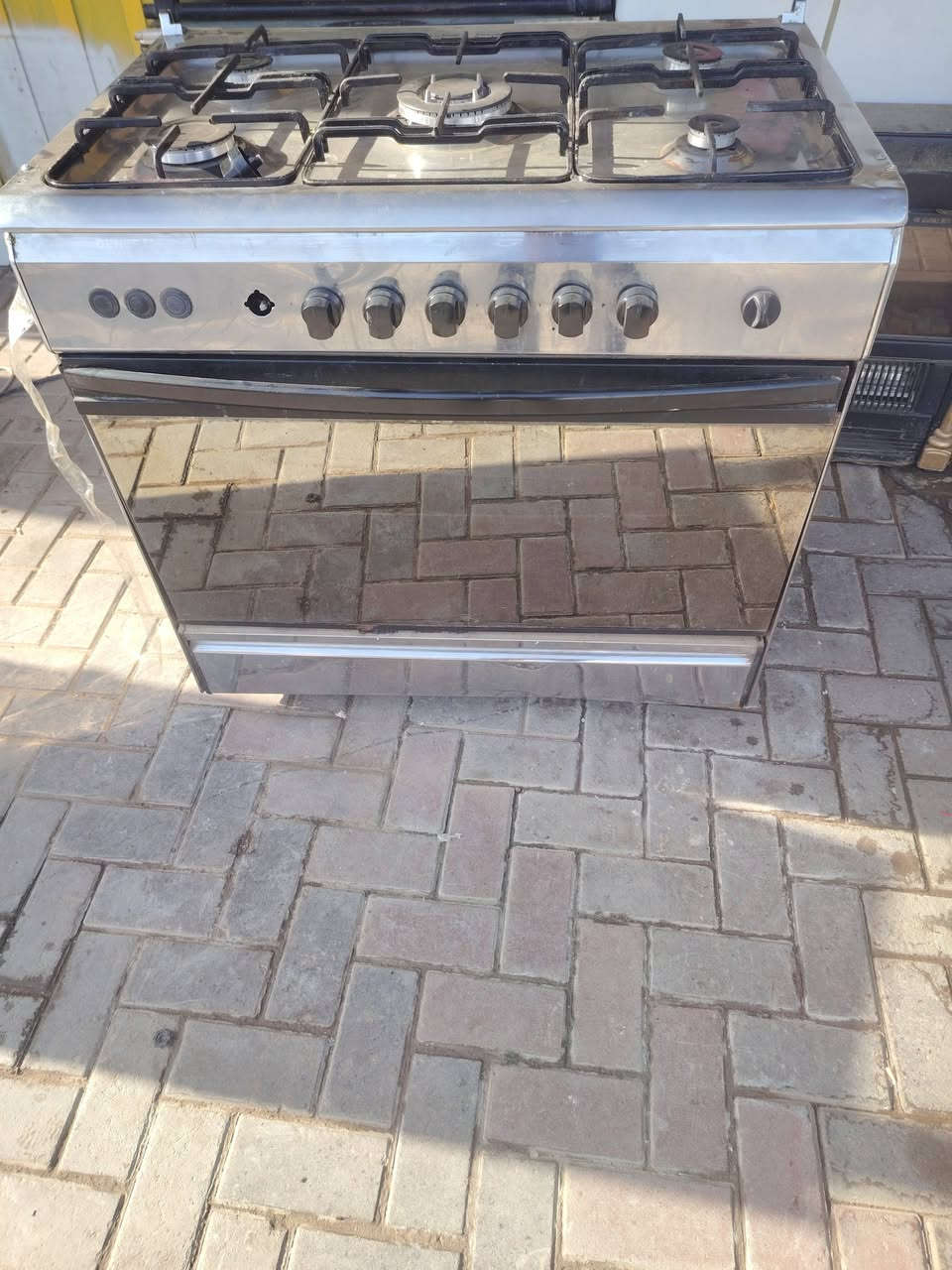 للبيع. السعر ١٥٠   شرط  ***********
