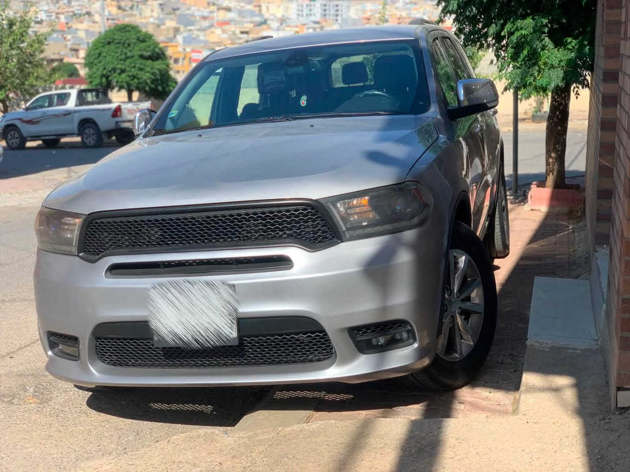 🔥 للبيع دودج دورنكو SXT Plus موديل2015 🔥
سيارة نظيفة جداً واستعمال شخصي، بحالة ممتازة وما تحتاج أي مصروف. المحرك 3.6 V6 والجير والشاصي بحالة ممتازة، والتبريد والمكيف يشتغلن بكفاءة.
المواصفات:
✅ شاشة لمس
✅ كاميرا خلفية
✅ حساسات
✅ تشغيل بصمة وستارت
✅ مثبت سرعة
✅ 7صفوف مقاعد
✅ جنوط أصلية
✅ داخلية نظيفة جداً
السيارة جاهزة للفحص بأي مكان، والفحص خير دليل.
السعر: 185ورقه (قابل للتفاوض بالمعقول بعد المعاينة).
للاستفسار: خاص أو اتصال.
رقم الهاتف:***********
