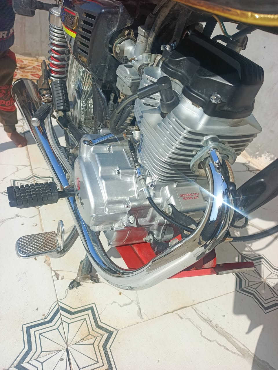 سلام عليكم دراجه سونك مديل ٢٥كفاله عامه اوراق اسكنر اي نقص ما بيه مكان العماره المركز سعره ٨٠٠بيه مجال***********
