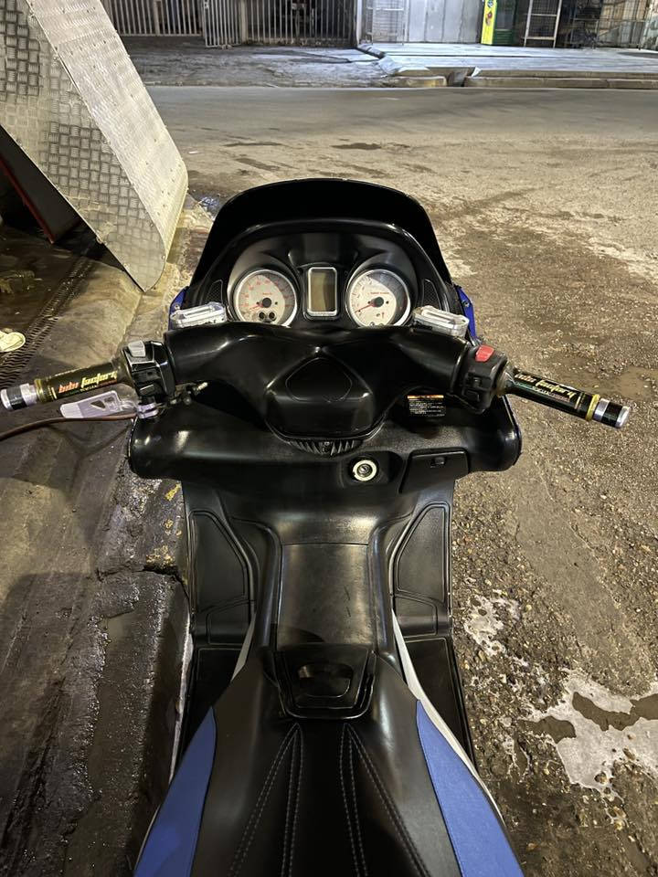 مكفوله كفاله عامه فقط صوت بالكلجات ماشيه 40الف بيه تزويد كلج امامي مالوسي وطلاعات وقبضات مالوسي ويدات بريك وعنبار السعر 21 المكان بغداد للاستفسار *********** خاص ممتواجد.
