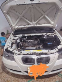 سيارة ليفان٦٢٠ رقم انكليزي بسمي كير ومحرك بلادي مصفره غرامات السعر 35 ...