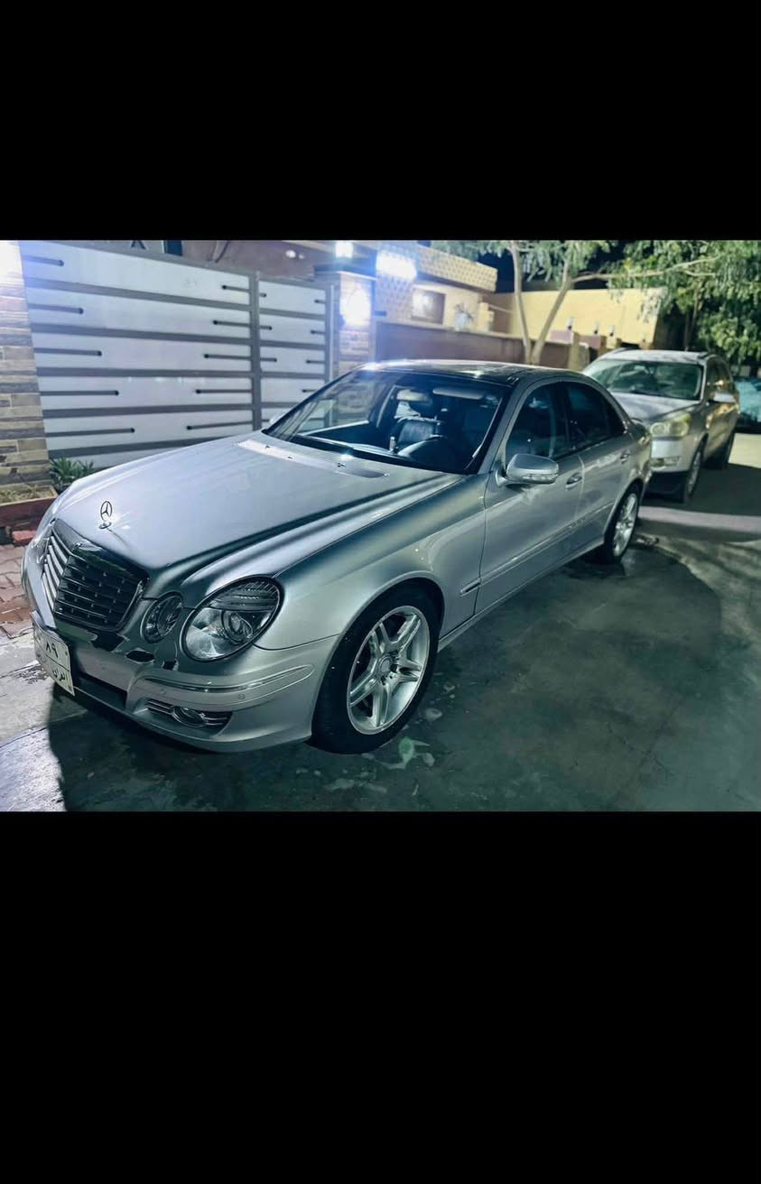 سلام العيلم  مارسيدس اي كلاس موديل ٢٠٠٤ رةنگ سلڤر   مةكينة ٣٢٠  فول مواصفات پانؤراما و بةردةو حساس و شاشة گةورة و كوشن خةزن  سيارةكي زور پاك و جوانة  و بئ كيشةية هةموو شتيكي بةشةرت  يةك چاملغي دوواوةي صبغي  اوروپاية هيجي صبغ و ساردي و گوراوي نية هةمووي لةسةر بلادية بةبي دةستكاري لة اوروپا هةمووي كراوة بة ٢٠٠٩  كيرو مةكينةي بةشةرت رةقةم هةولير سةنةوي و رةقةم و هةزةي تازةية بةناوي خوم  تحويل و وكالة و غرامه بةشةرت بودي AMG سعري ١٣٥ ورقةو مجال  شوين هةولير .*********** أربيل, العراق
