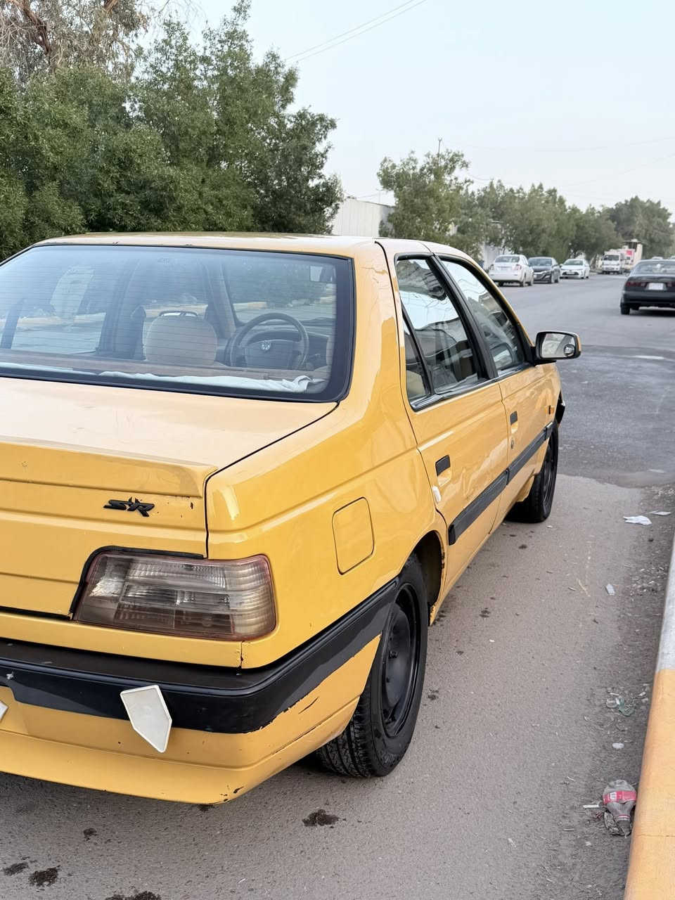 بيجو لميس 2015 بيهة جاملغ نصة مصبوغ والبنيد ربعه مكينة فرنسي بيهة خيط 
مصفرة غرامة 
السعر 35 
بغداد ***********
