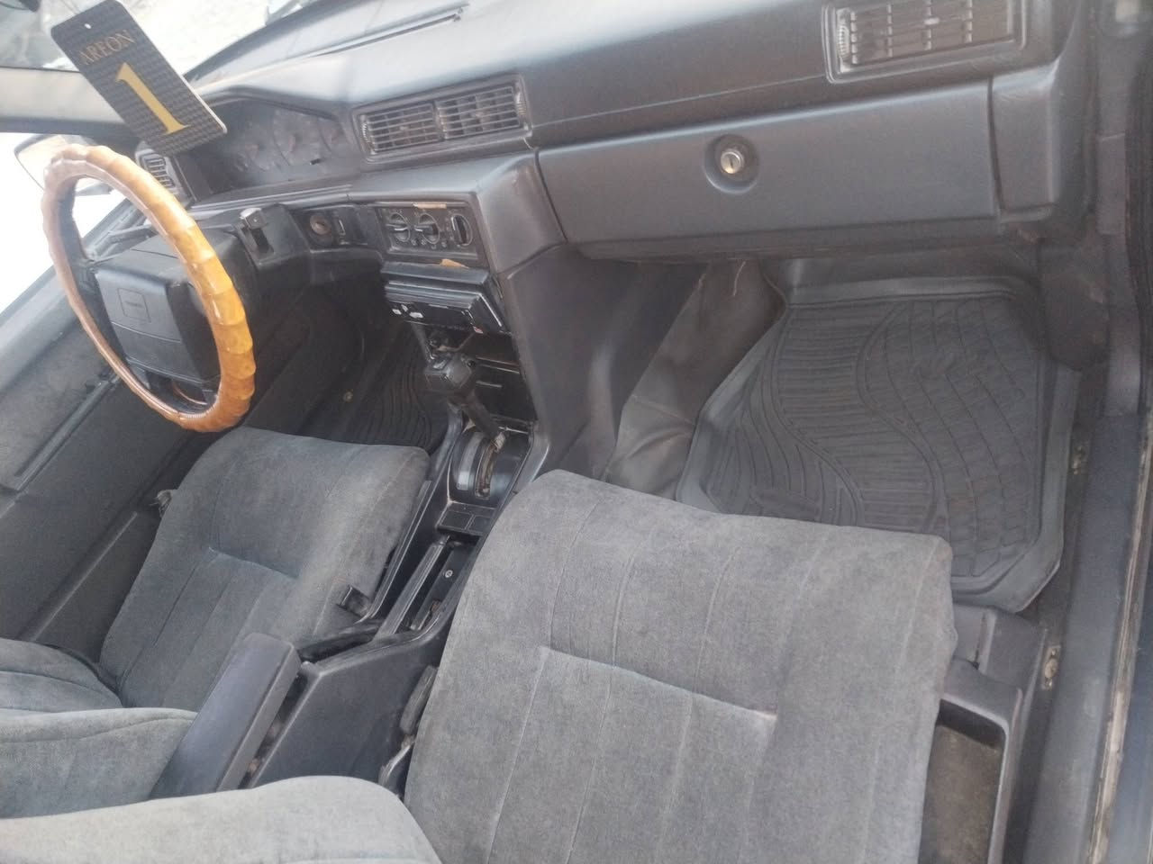 فولفو مديل 91 رقم نجف مداور مباشر مكينه وكير جدد بخاخ السياره مكفوله من الضربه شواصي جدد بيه صبغ قليل عوزه بس التبريد عاطل السعر 46 وبيه مجال بصيط رقمي ***********
