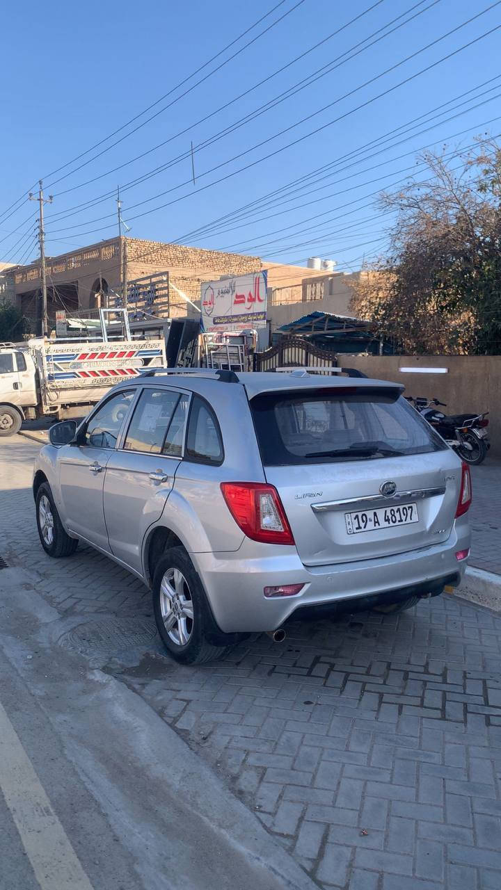 السلام عليكم ورحمة الله وبركاته
من رخصه الادمن المحترم 
ليفات  اور مديل ١٦ 
كير اوتوماتيك سياره عله وضع الشركه 
لا ضربه ولا صبغ بيهه جرادات 
بسمي رقم كربلاء نكليزي سنويه جديده 
المكان بغداد غزاليه 
السعر ٥٣ بيهه مجال حق جيه 
رقم الهاتف 
*********** واتساب بي
