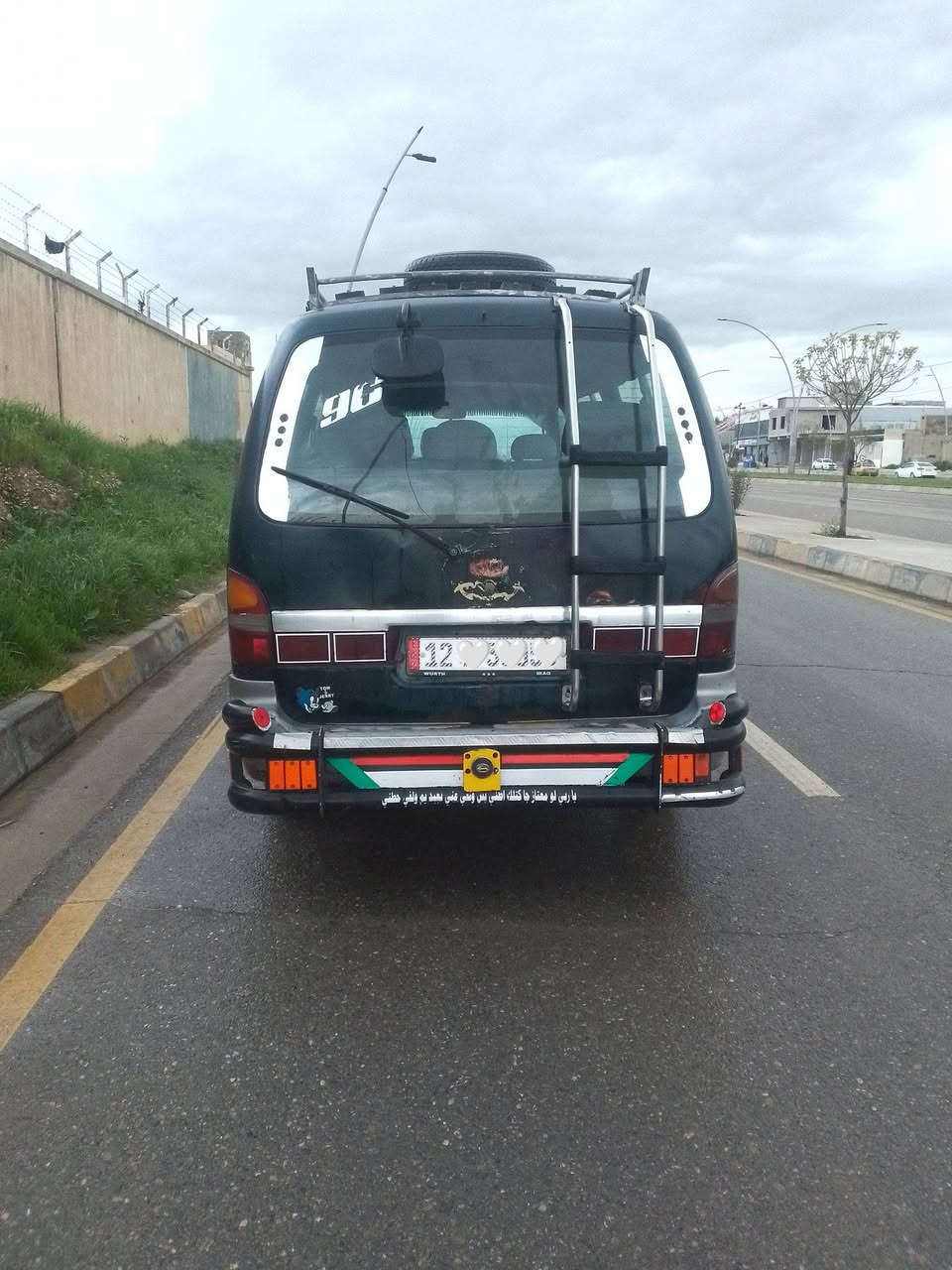 السلام عليكم للبيع كيا بريجو موديل 96  ما مسبوقه شرطرقم دولي نينوى صفيه راعيه الشرعي بالموصل شرطه تحويل سنويه جديده بيهاحصه جاز جيركس المحرك شرط شواصي شرط مكان الموصل  السعر 60 وبيها مجال حق الجيه الشراي يخابر على هذا الرقم***********
