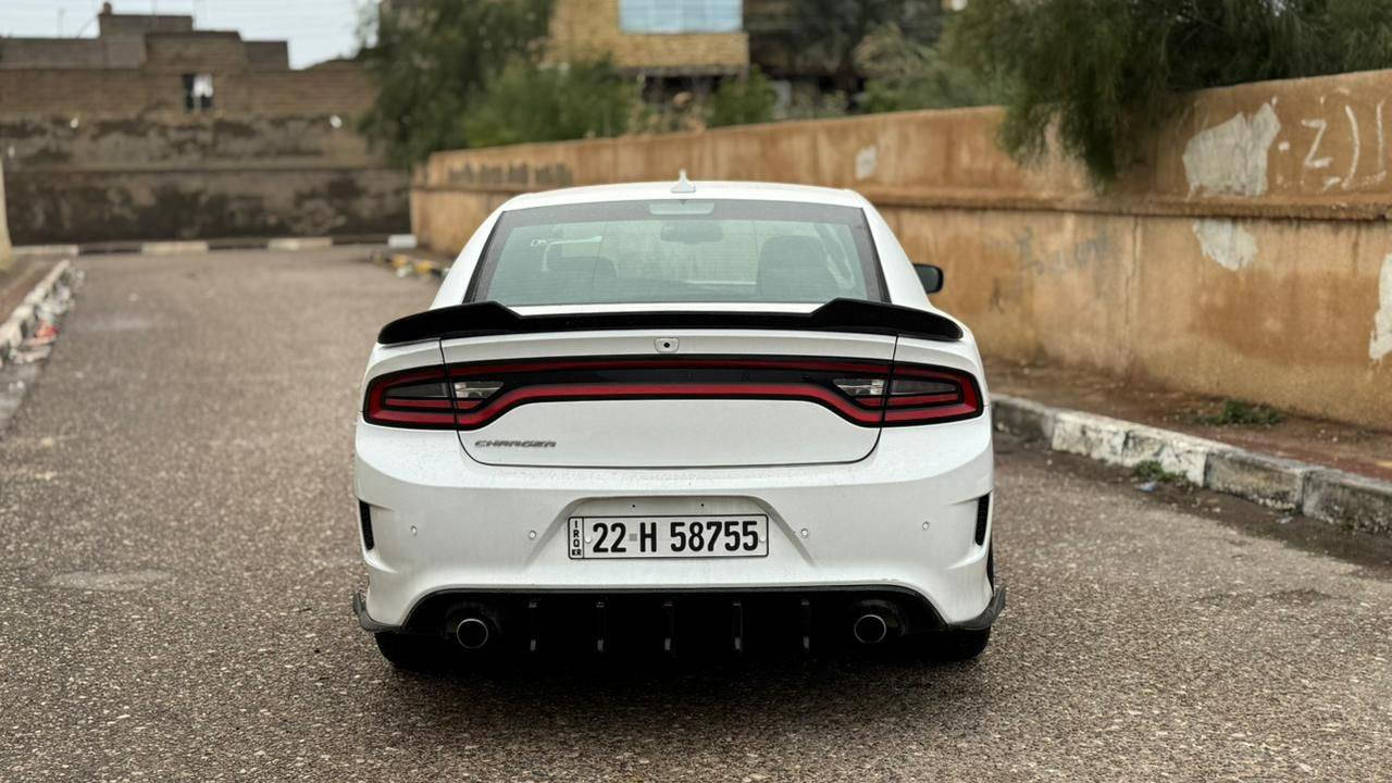 للبيع
دوج جارجر GT 3.6 
موديل : 2019
ماشية : 180 الف كيلو
الرقم : اربيل الجديد بأسمي تحويل ثاني يوم
الوارد : كندي 🇨🇦 + اللون : ابيض
مواصفات :فول عده فتحه 

دخلت كلين تايتل بدون اي ضرر 

كفالة + كير مكينة اكسل كفالة ✅
السيارة صارلها عندي 5 سنوات مال جناي 🤍
تخم تاير جديد انتاج نهاية 2025 

مكان السيارة : البصرة
السعر : 245 ورقة وبيها مجال
الرقم للتواصل : ***********
