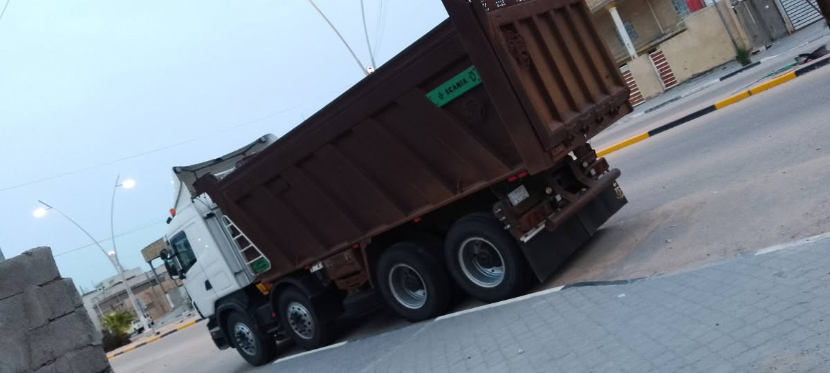 سلام وعليكم سياره سكانيه البيع موديل 2006 / محرك 8/500/ مجموعه ورده 26 السياره مكفوله كفاله عامه السياره لا تبخر ولا تنقص / الاستفسار / ***********
