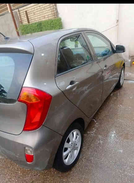 كيا بيكانتو ٢٠١٥ خليجي رقم بغداد الجديد بدون صبغ مواصفات محرك ٤ سلندر مري شفط اشاير بالمري ويل كب كامرا خلفية شاشه ٤ جام كهرباء ادامه منظومة وقود كامله مكان السيارة منصور مجاور مول بابلون
السعر ٨٦ $
***********
