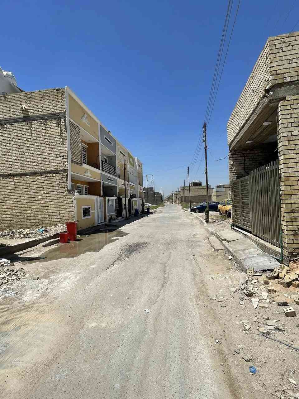 سلام عليكم مشتمل 🏚️زراعي 50 متر الايجار مجمع عين ذلفقار بشارع خط نفط  🏦يحتوي على غرفتين نوم 🛌 وصالة ومدخل على مطبخ  
الاستفسار عنوان مكتب علي السلطاني شارع 
العام  التصال***********حسن سلطاني
