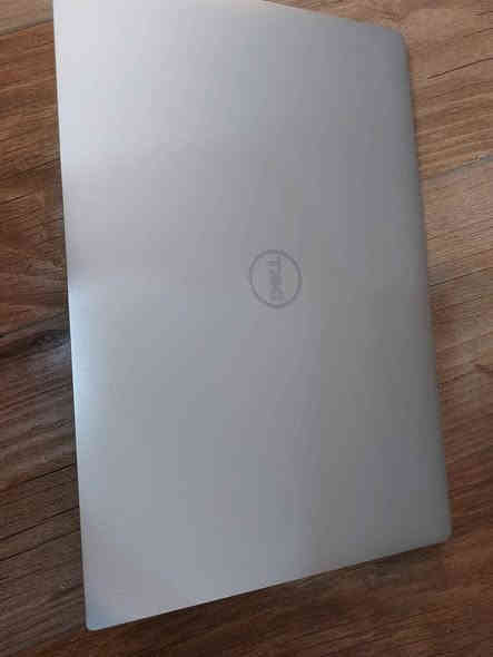 💻 Dell Precision 5530 / XPS – جهاز راقي للمصممين والمهندسين

✨ لابتوب فئة عمليات راقية جداً (Workstation)
✨ نحيف وخفيف وشاشة 4K لمس—خيار ممتاز للبرامج الهندسية والمونتاج

---

🔧 المواصفات الكاملة:

المعالج (CPU):
Intel Core i9 – الجيل الثامن – فئة HK (أقوى فئة، مفتوح السرعة)

الرام (RAM): 32GB DDR4

التخزين (SSD): 512GB NVMe M.2

كرت الشاشة (GPU): NVIDIA GTX 1050Ti – بحجم 4GB

الشاشة:
15.6" Touch
دقة 4K UHD — ألوان عالية ودقة استثنائية

الحالة: نظيف جداً – مفحوص – جاهز للعمل

---

🎁 الملحقات:

✔ شاحن
✔ حقيبة
✔ ماوس

---

💰 السعر: 900,000 دينار فقط

📞 للحجز والاستفسار: ***********

---

🔒 الضمان:

✔ ضمان فحص عند الاستلام
✔ ضمان استبدال 10 أيام في حال وجود خلل بغداد
