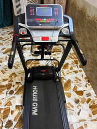 للبيع جهاز جري كهربائي HOUSE GYM F45 بحالة ممتازة  جهاز جري منزلي عملي...