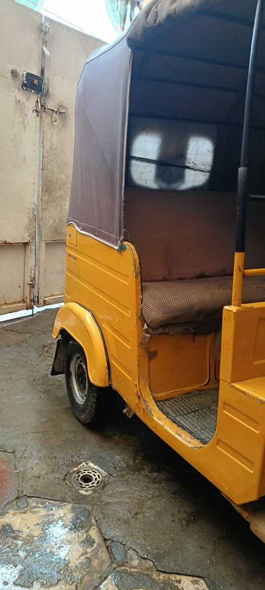 تكتك 2019 شهر 6 رقم بغداد  وسنوية تكتك مكينة تجفيت جديد اكسل جديد كهربائية خير من الله الكشر نظافتة 70ب % السعر 6250 مكاني الحسينية الراشدية 
الشراي يتصل ***********
#للجميع
