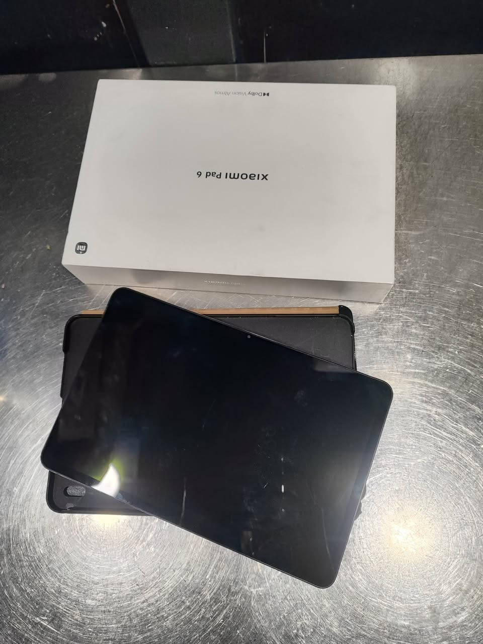 شاومي باد 6
شاشه 144 هيرتز 
بطاريه عملاقه شحن سريع 33 w 
استخدام دراسه 3 اشهر


**إذا كنت صاحب هذا الإعلان وتريد حذفه لأي سبب، رجاءا أرسل رسالة إلى الدعم الفني**