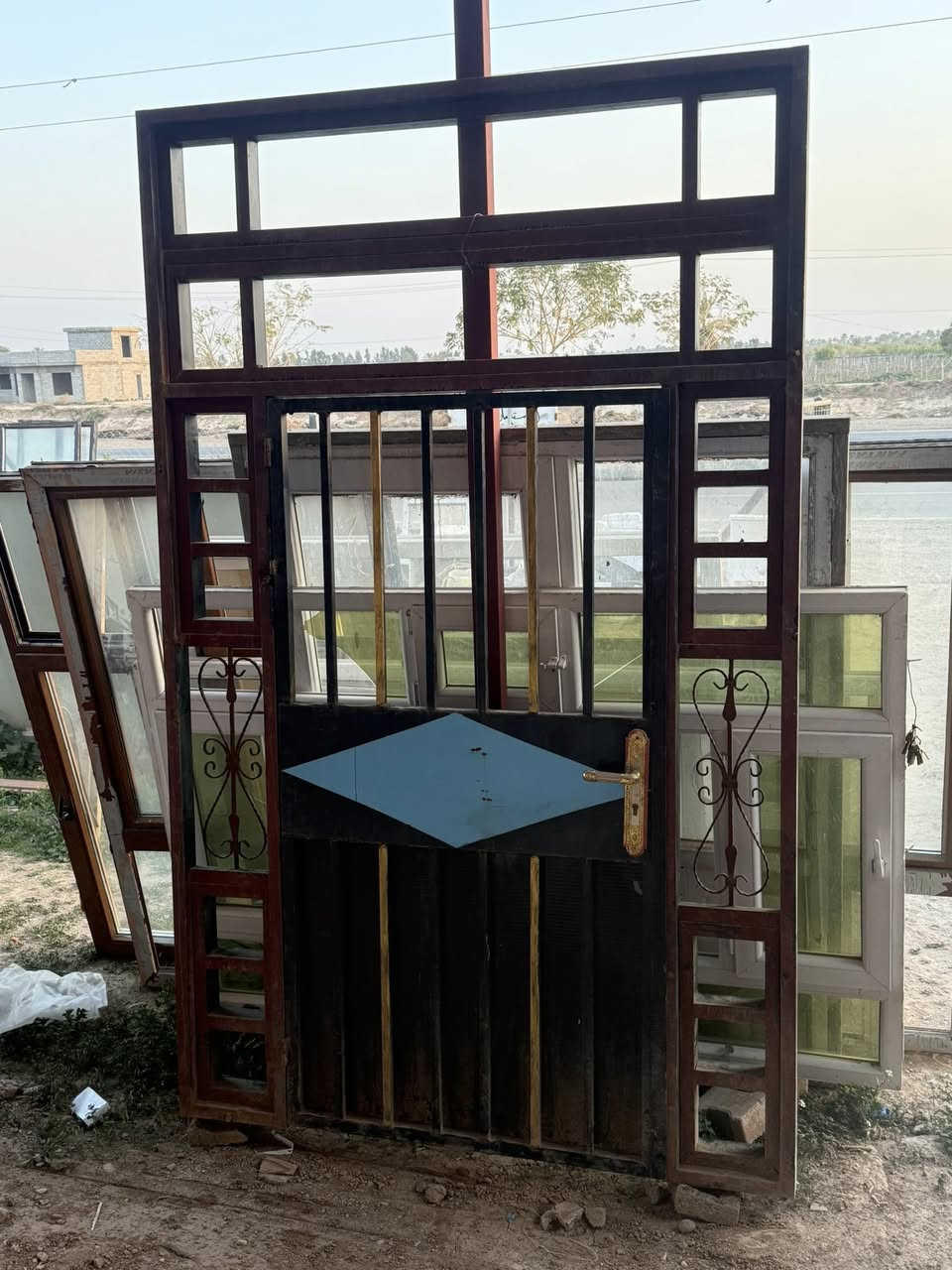 السلام عليكم 
عروضنا مستمره 
خلال شهر رمضان فقط 
ابواب ألمنيوم + شبابيك ألمنيوم 
فقط بس ( ٥٠ الف ) 
العنوان يثرب 
مقابل جسر البومهيدي 
مجاور صيدلية دكتور حمزه 
***********
