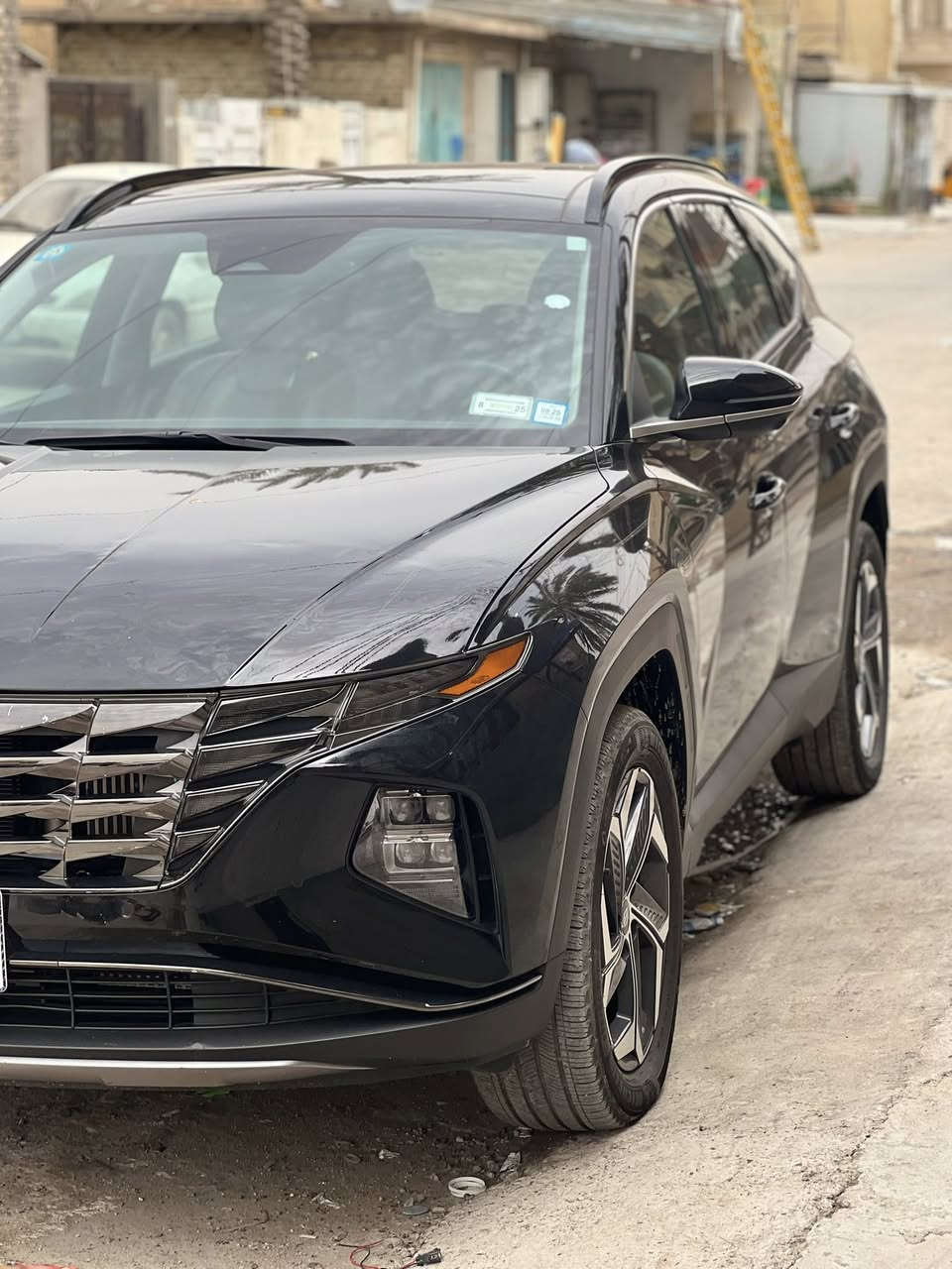 سلام عليكم
توسان ٢٠٢٣ هايبرد 
سياره فول مواصفات 
سياره حادث  ربع بنيد بارد بدون صبغ
سياره حلوة كلش احلة من لصور 
سياره ٢٢٠ وبيهة مجال 
***********
