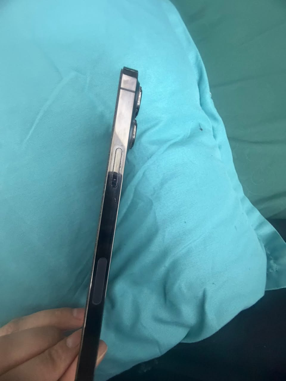 ايفون ١٣ برو ماكس ذاكره ٢٥٦ بطاريه ٩٥ للبيع جهاز نضيف كلش بس كامرا خلفيه واكفه سعر ٦٢٥ وبي مجال رقم ***********
