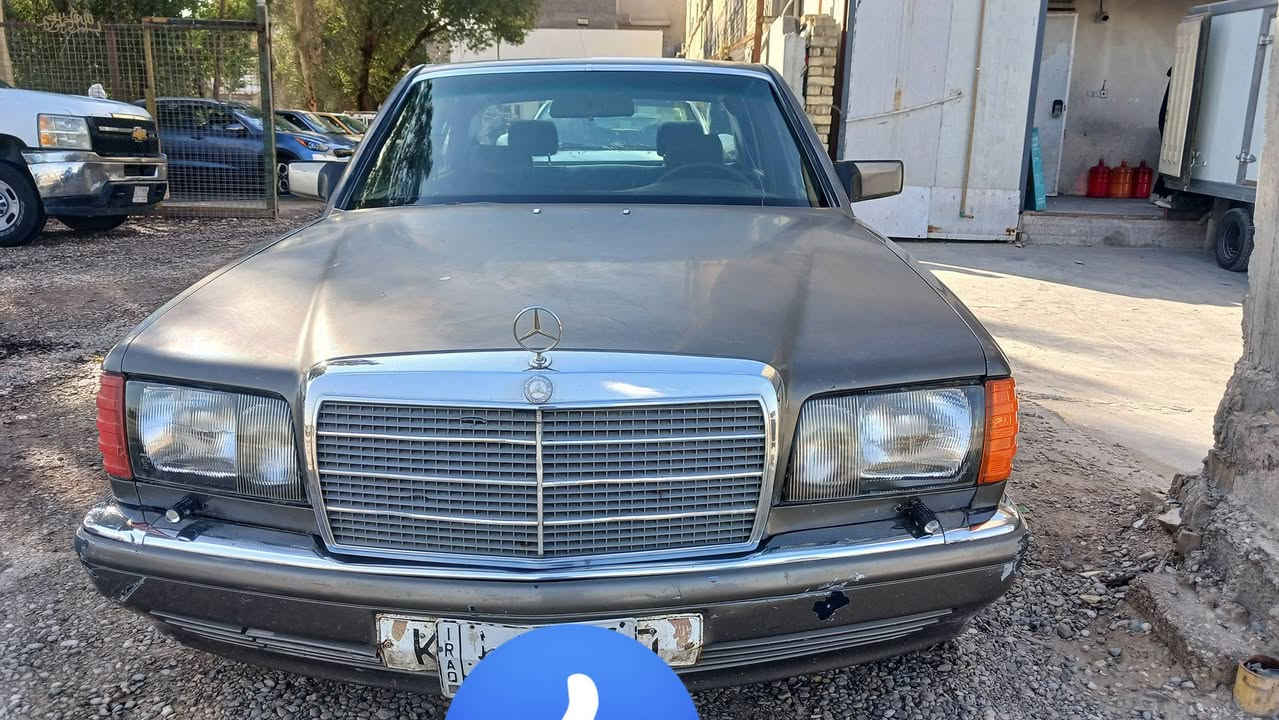 السلام عليكم مارسيدس جامنو 300 موديل 87 للبيع محور بطه 3000 قواعد دبلات سليمه لسياره خير من الله  تبريد عوزه غاز  فقط  رقم بغداد    صار امامي وخلفي جديد  مكينه وكير واكسن خير من الله  وكهربائيات كله شغاله وتخم تاير غرفه كهربائيه 4دكم  لسعر 45 وبيه مجال مكاني بغداد  اللاستفسار ***********
