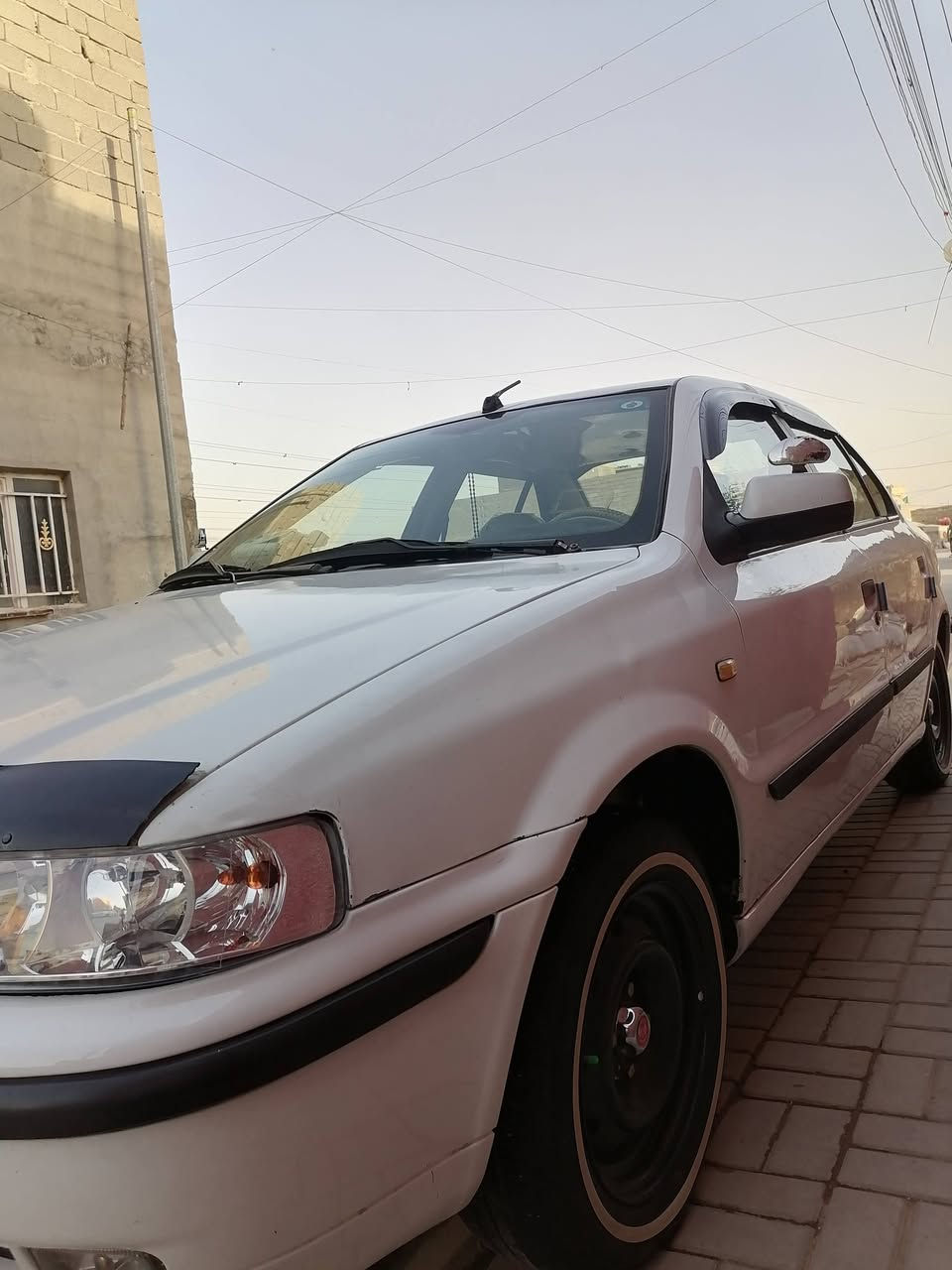 السلام عليكم سمند موديل ١٤  بيها صبغ في البنيد ورشات دوس والهلالات السعر ٥٥ المكان بغداد مدينه الصدر ***********
