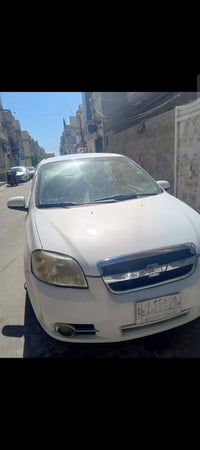 افيو • ٢٠١٠ • يمين مضروب