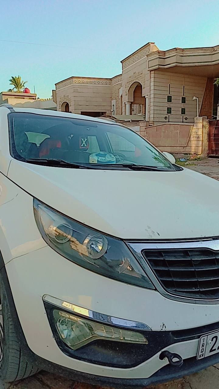 سبورتج 2016
رقم أربيل
فورويل
فول ماعدا البانوراما
كلشي مكفول
الضرر قطعتين والسونار موجود
للاستفسار *********** واتساب
