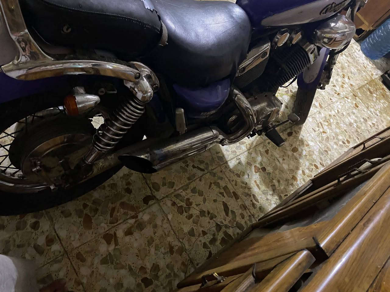 السلام عليكم دراجه فيراكو مكينه 400 دراجه نضيفه بيها نوقص بصيطات دراجه شغاله 
السعر 550 وبيها مجال ***********
