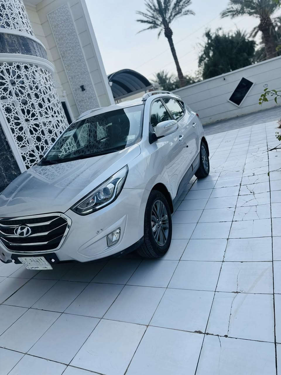 للبيع توسان موديل2013 امريكي بدون حادث بيه جراد 3 قطع أو مصبوغات
الباقي كفاله من كلشي 

رقم بغداد مشروع وطني

مواصفات السياره

محرك دوش

شاشه كامره

حساس خلفي 

بجم اسود مال 15

بريك اي بي إس

ويل كروم مال 15

اشاير مري

تحكم ستيرن جهتين

كشنات تدفئه تبريد

كشنات جلد 

 مانع انزلاغ اتو هولد

تخم تاير جديد

السياره جاهزه من كلشي

السعر 120اوبيه مجال

مكان السياره بابل مشروع لمسيب

رقم الهاتف

***********
