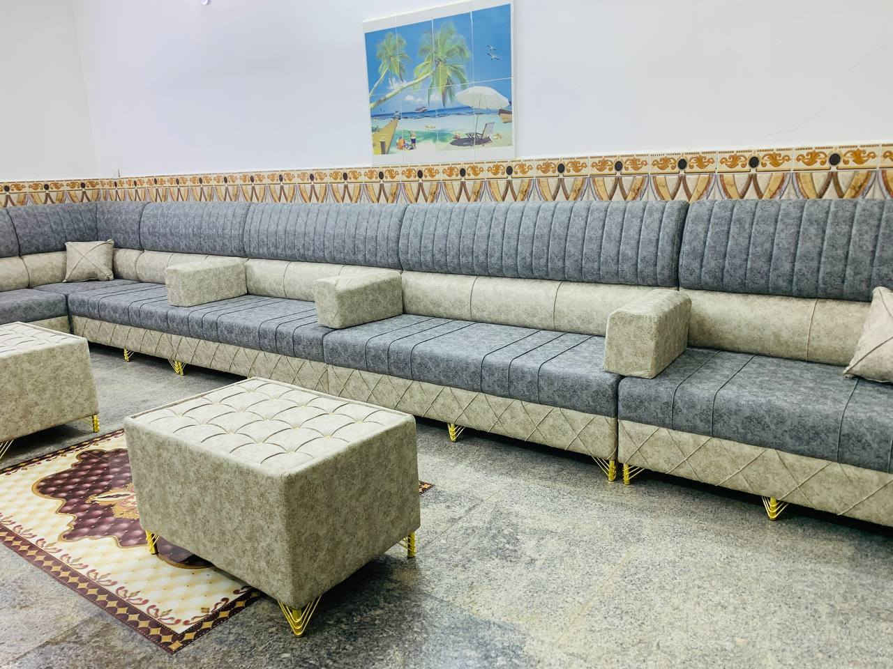 معمل ومعرض شمس الدجيل 💯💯
وبالعافيه وشايفين كل الخير 💫💫 موديل ديوان حسب طلب الزبون من أختيار التفاصيل والألوان المميزة والجميله  .
💯💯💯💯
يوجد لدينا عمل كافة الموديلات للتخم والديوان يتم العمل بأتقان التصميم والعمل بأيادي أفضل النجارين وأروع المصممين والخياطين بشرط خشب بلوك اسود وأختيار المواد عالية الجودة والأسفنج مميز اول مع طبقه بولستر طبي والقماش المقدف درجة أولى وبشرط تكون كل التفاصيل أفضل من العمل التركي من نجاره ودوشمه والفنش عند تقفيل التخم يعني الحمدالله شغل يرضي الله والزبون موديلات التقجيج اليدوي درجة أولى كل التفاصيل تكون بشرط ١٠٠%  وتجي وشوف المعمل والكادر والشغل بعينك وبعدها يتم الاتفاق على كل التفاصيل ...... وأدخل للصفحه وشوف كل اعمالنه  💯 
💫ويوجد بيع بالقسط 💫

والتوصيل لجميع المحافظات 
واي استفسار الاتصال على الرقم . 

***********
***********   وتساب
