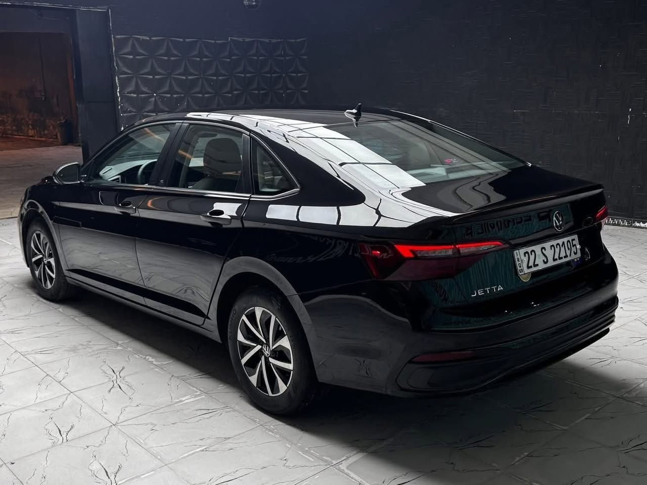 جيتا موديل 2024

رقم اربيل تحويل او وكاله بسم المشتري

حادث موضح قطعتين صبغ فقط

ماشيه 30 الف

السعر 155

مكانه كربلاء 

للاستفسار ***********
