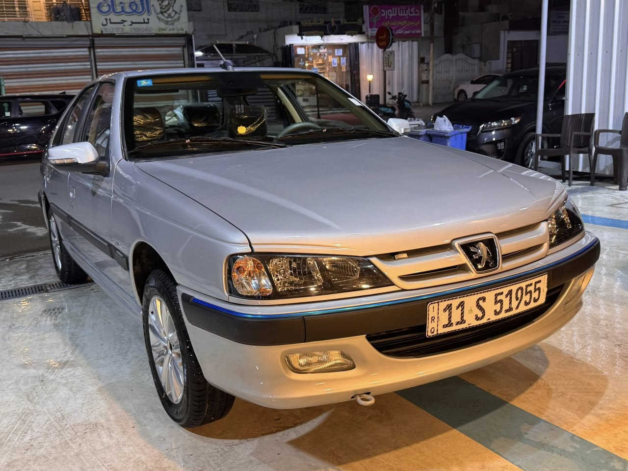 بيجو بارس للبيع فقط موديل 25 

سياره زيرو ماشيه 2500 كيلو بعدهي بضمان شركة 

سعر 91 ورقه وبيه مجال بسيط

سيارة مكفوله كفاله عامة عدا شخط بسيط جدا  بدعاميه الاماميه مبينه بالصور 

و رصعه خفيفه كلش  متبين بالصور   بالباب الخلفي عكس سايق 

غير هذني سياره مكفوله كفاله عامة 

مكاني بغداد 
الخطيب / الخطيب الزراعي 

***********
