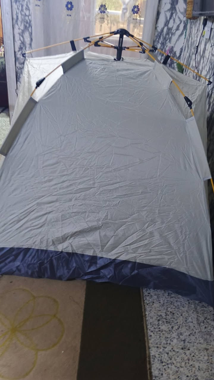 السلام عليكم خيمه تكفي 3 نفرات جبيره بيها ابواب 2 + تولايه 2 بيها توماتيك سهولة الفتح والشد سعرها 45 الف للتواصل ***********
