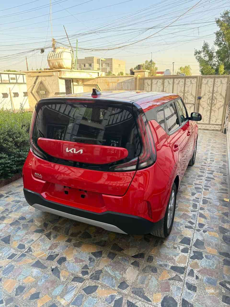 السلام عليكم للبيع فقط
كيا صول موديل 2024دخول جديد بدون رقم منفيس بسمي بيها رقم فحص مؤقت المواصفات S
رادرات امامي خلفي جانبي 
مكينه 2000دوش توقف ذاتي 
ويل كب تحديد مسار بصمه كرسي كهرباء شاحن واير ليس وبعد هوايه مواصفات صور الحادث ورقم شاصي بل منشورحادثها جانبي بيها بابتين وجملغ صبغ  
ماشيه 22الف جديده لوك السياره مكاني بغداد جديده 135$ورقه الاتصال‬

‭0773 548 4352‬
