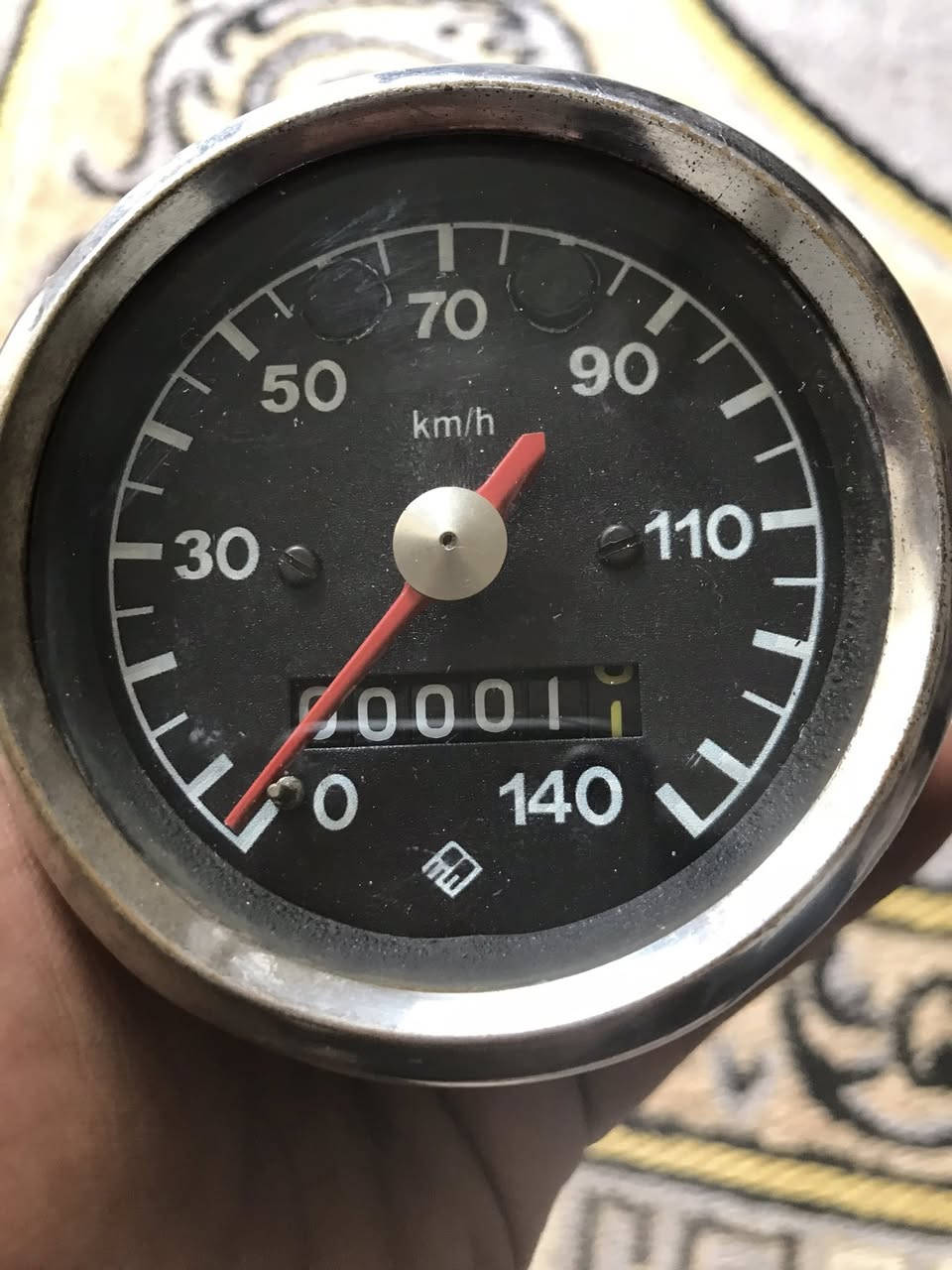 السلام عليكم اخواني
كيلومتر ورون للبيع الماني ومكاينهن جدد المانيات مشروطات عنوان ديالى المقداديه *********** تحياتي للجميع 🌹
